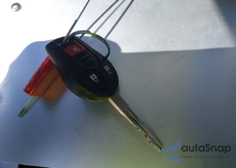 2015 Nissan Rogue Select S z USA, uszkodzony, nr VIN JN8AS5MT2FW655612